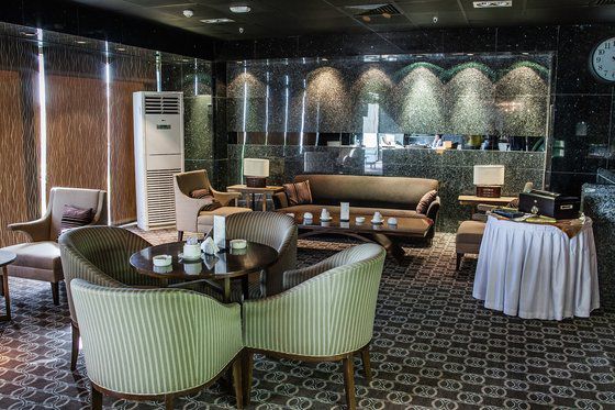 Hotel Royal Tulip Al Rasheed Baghdād Restaurace fotografie